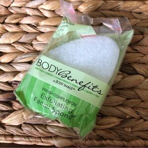 Body Benefits Exfoliating facial sponge